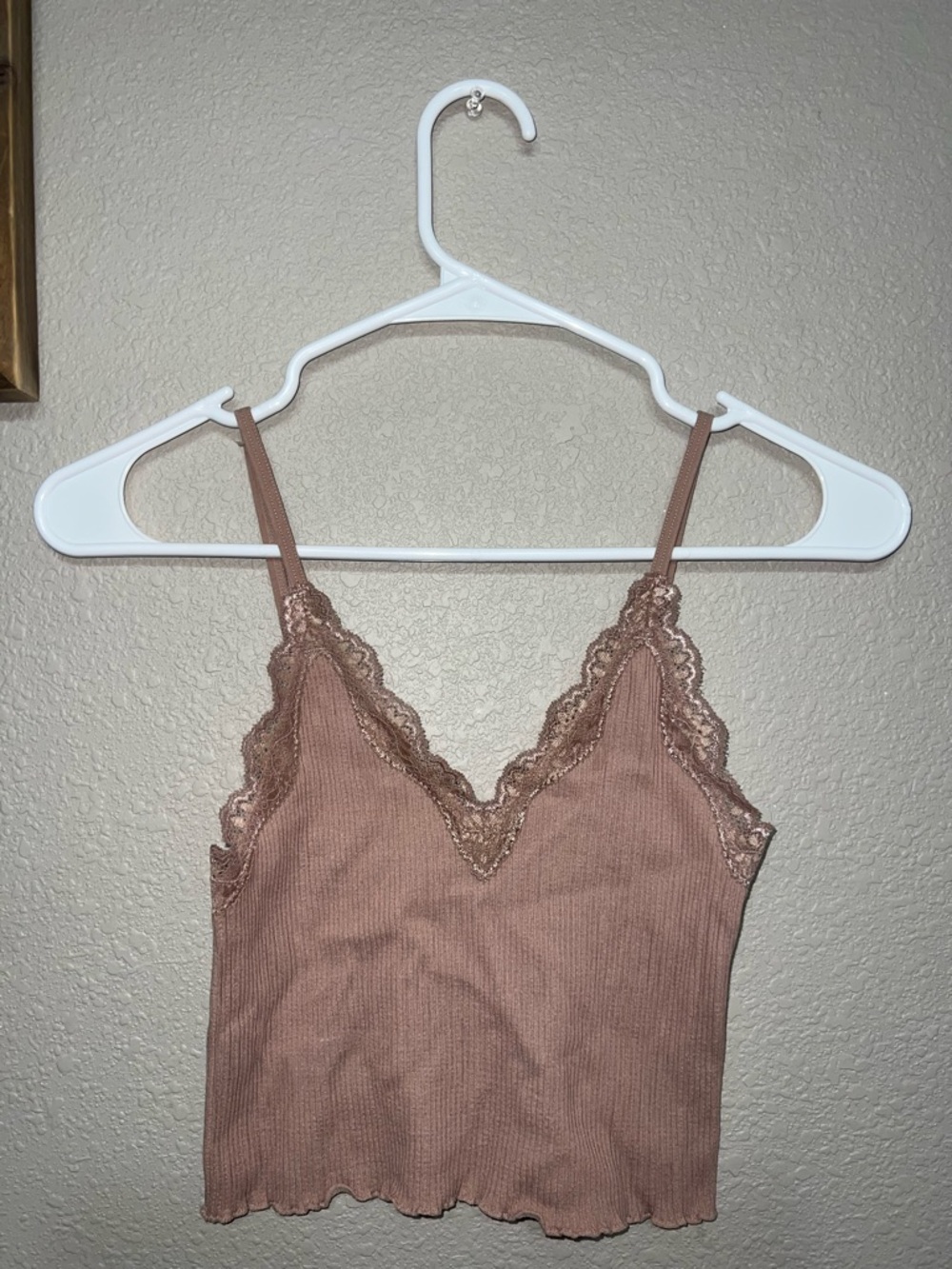 Aerie Ribbed Cropped Lace-Trim Cami in Dusty Rose